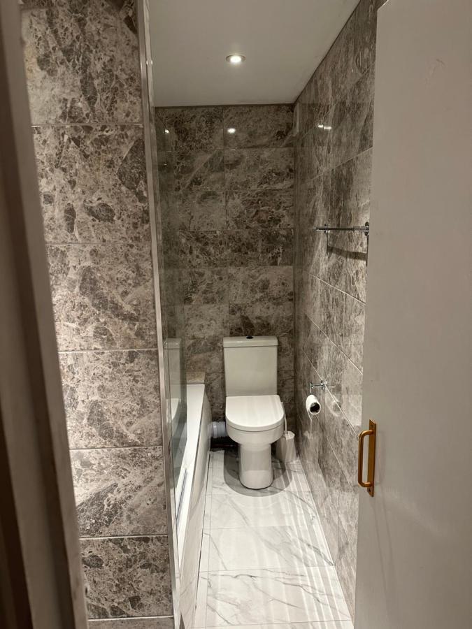 Central Brighton - 1 Bedroom Apartment, Sleeps 4 Kültér fotó